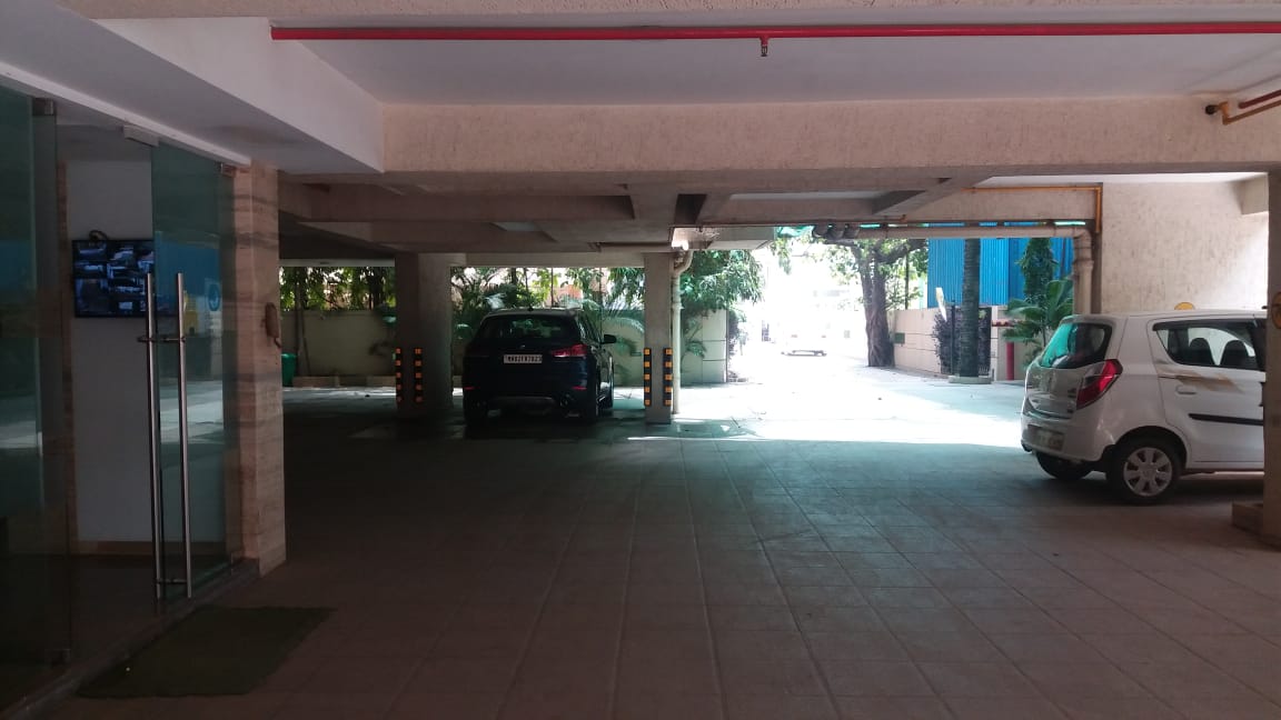 Building3 - Kings , Santacruz East
